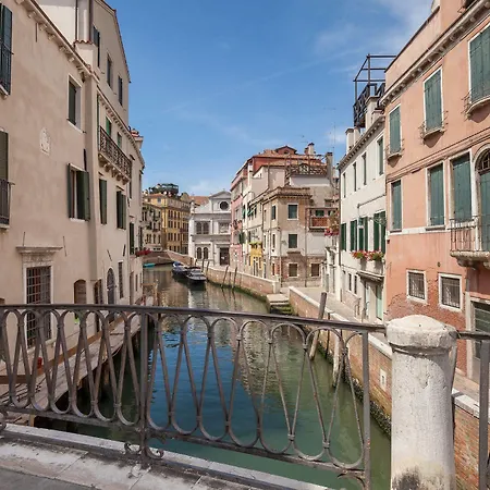 Liassidi Wellness Venedig