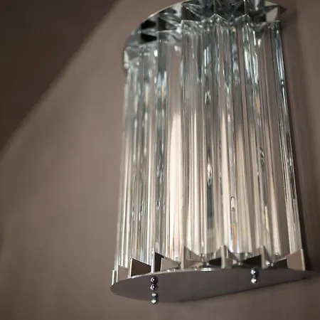 利亚斯迪健康套房酒店 酒店