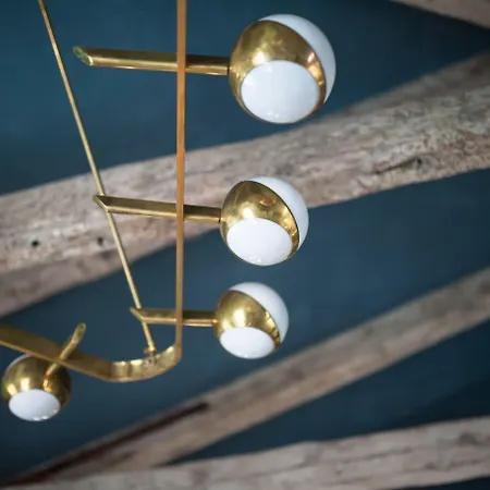 利亚斯迪健康套房酒店 酒店 4*